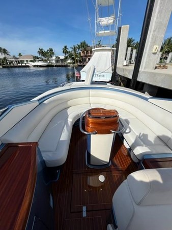 Photo of RIVA YACHT - 33'