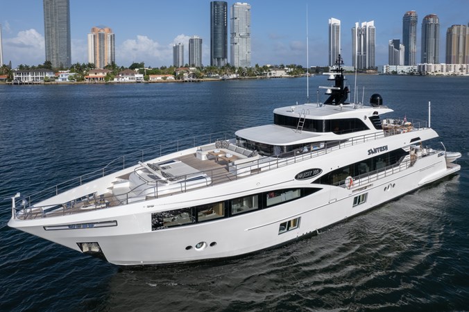 MAJESTY SANTOSH Yacht for Sale