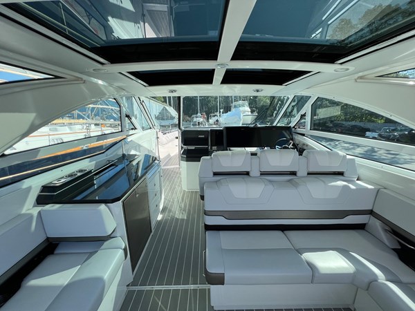 Photo of FORMULA Formula 430 43'