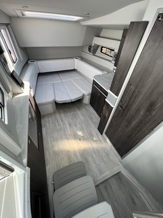 Photo of FORMULA Formula 430 43'