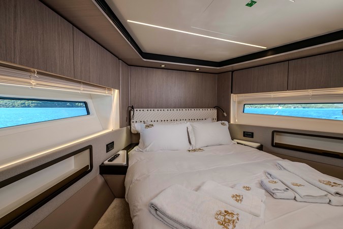 Photo of AZIMUT YACHTS CELEBRATE LIFE 74' 4