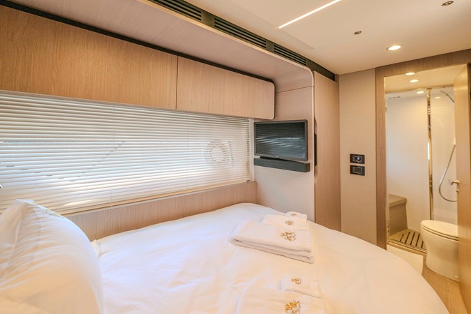 Photo of AZIMUT YACHTS CELEBRATE LIFE 74' 4