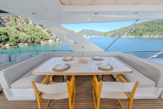 Photo of AZIMUT YACHTS CELEBRATE LIFE 74' 4