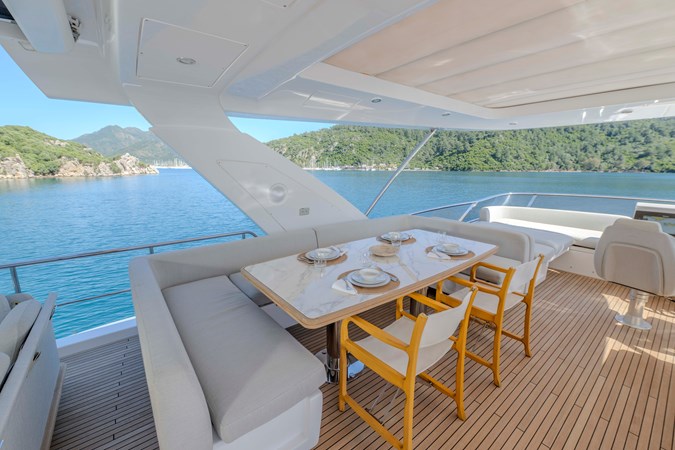 Photo of AZIMUT YACHTS CELEBRATE LIFE 74' 4