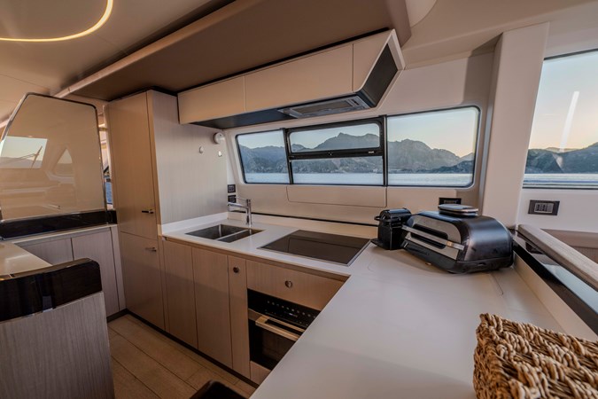 Photo of AZIMUT YACHTS CELEBRATE LIFE 74' 4
