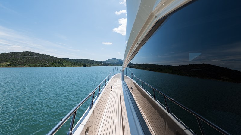 780S 2011 78' 9" DOMINATOR