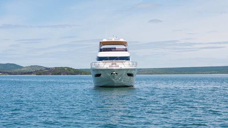 780S 2011 78' 9" DOMINATOR