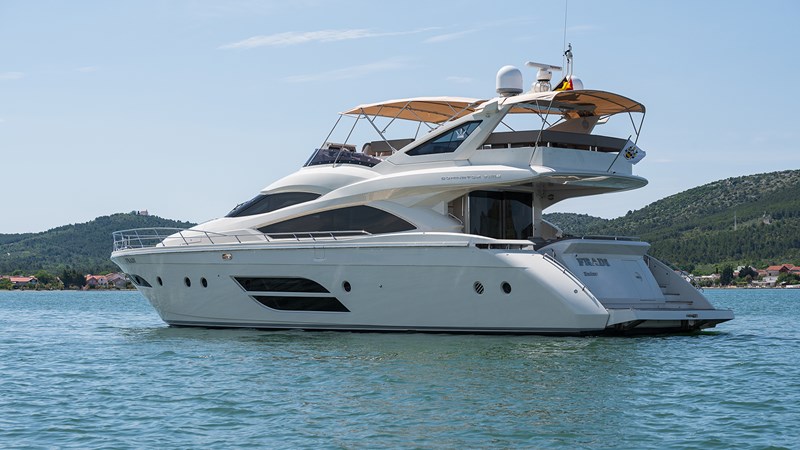 780S 2011 78' 9" DOMINATOR