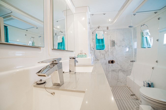 Photo of LEOPARD CATAMARANS Windward Destiny 58'