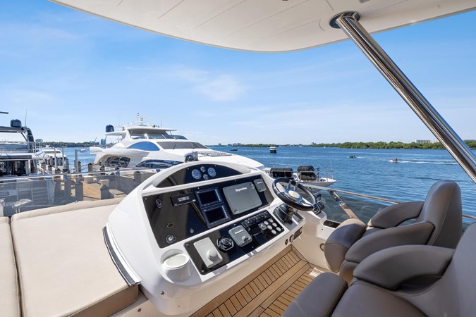 Photo of SUNSEEKER - 73'