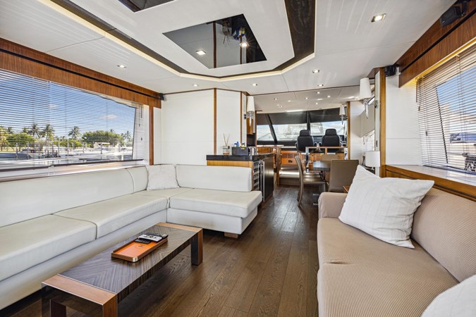 Photo of SUNSEEKER - 73'