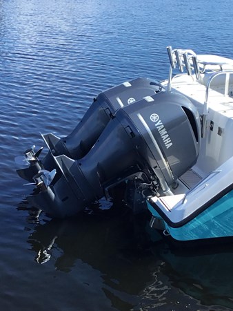 Photo of CENTURY BOATS . 32'