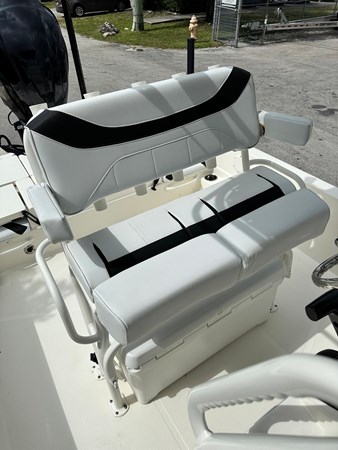 Photo of SKEETER . 23'