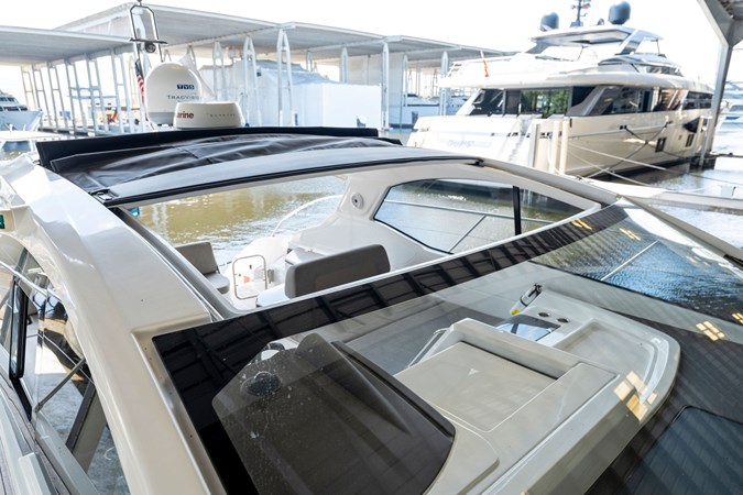 Photo of AZIMUT YACHTS ICE II 43'