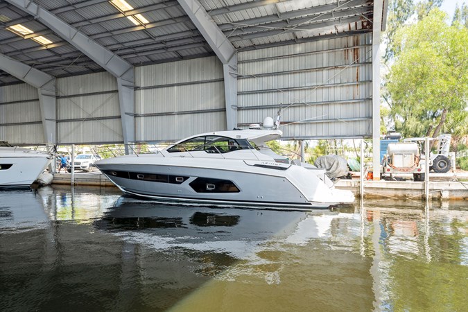 Photo of AZIMUT YACHTS ICE II 43'