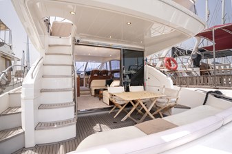 2009 PRINCESS YACHTS 54 Flybridge - photo 4