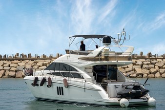 2009 PRINCESS YACHTS 54 Flybridge - photo 3