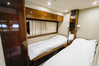2009 PRINCESS YACHTS 54 Flybridge - photo 41
