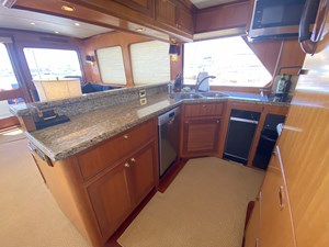 2005 OFFSHORE YACHTS Motoryacht - photo 7
