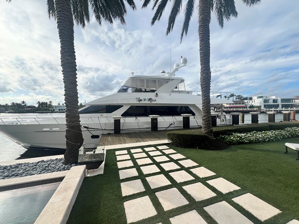2007 HARGRAVE CUSTOM YACHTS Flushdeck