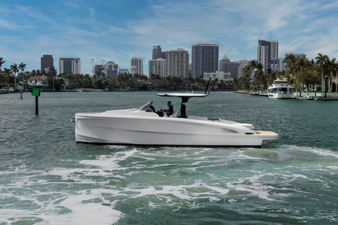 Photo of SOLARIS YACHTS 024 NEW 40 OPEN SOLARIS POWER 39' 3