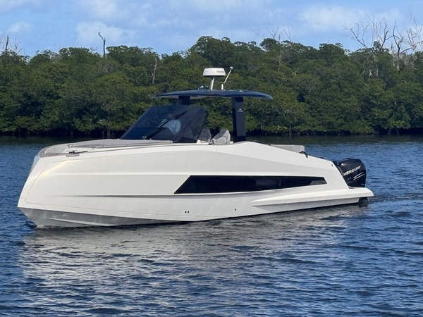 Photo of ASTONDOA -  37'