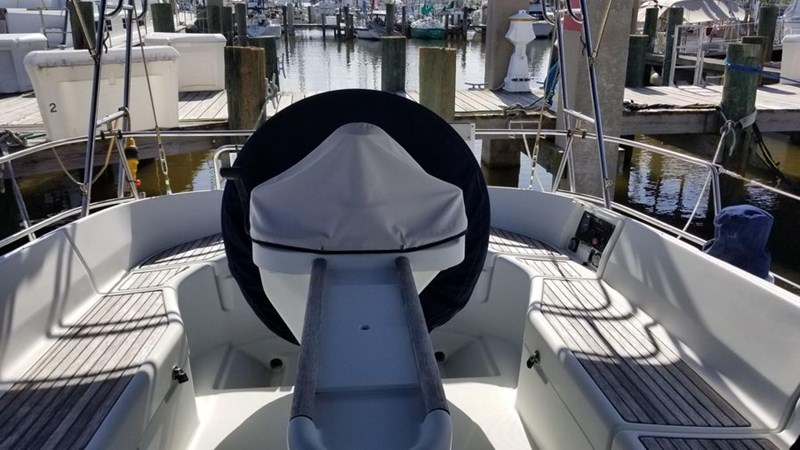 Photo of BENETEAU 2000 Beneteau Oceanis 461 46'