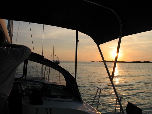 Photo of BENETEAU 2000 Beneteau Oceanis 461 46'