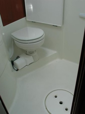 Photo of BENETEAU 2000 Beneteau Oceanis 461 46'