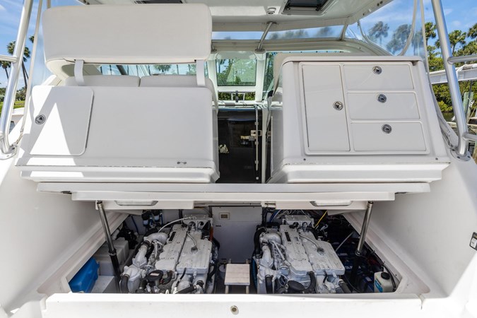 Photo of TIARA YACHTS - 32'