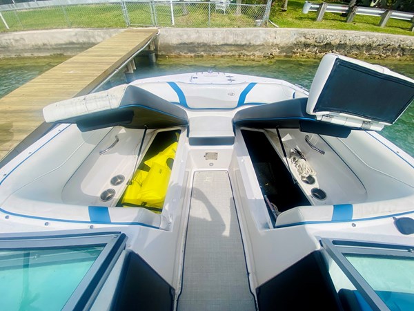 Photo of REGAL - 22'