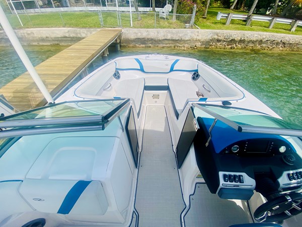Photo of REGAL - 22'