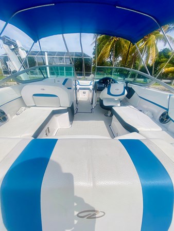 Photo of REGAL - 22'