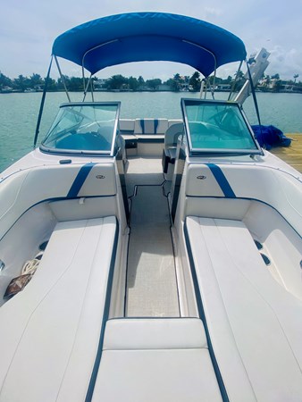 Photo of REGAL - 22'