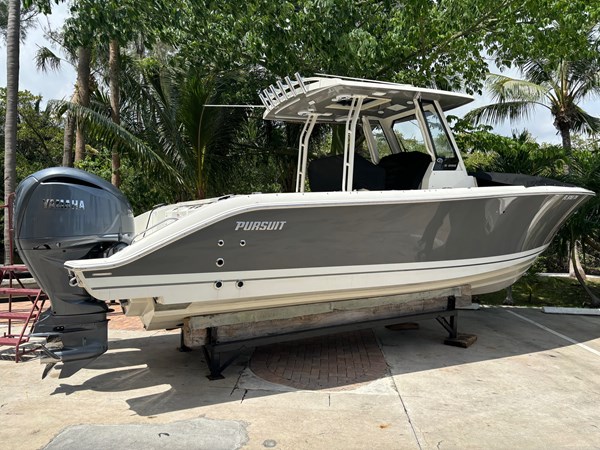 Photo of PURSUIT BOATS - 28'