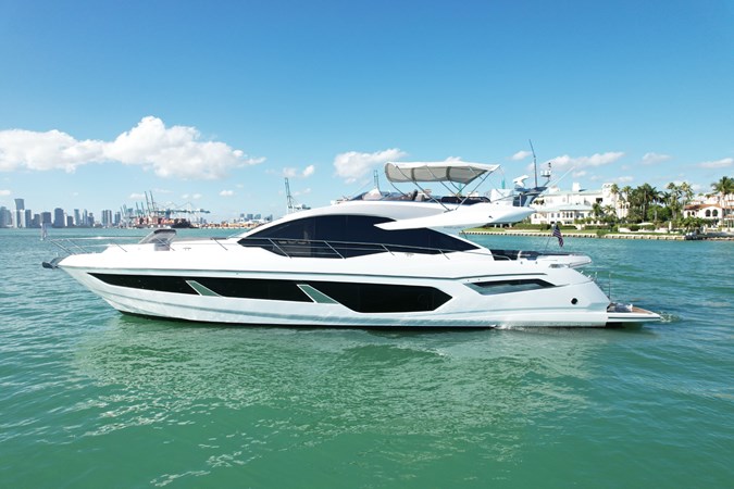 Photo of SUNSEEKER - 74'