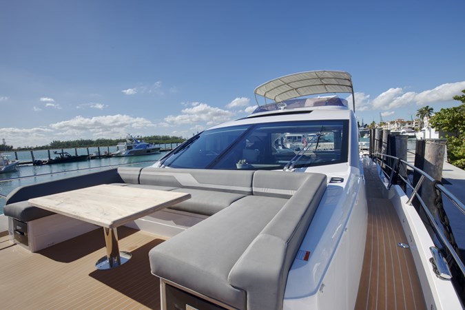 Photo of SUNSEEKER - 74'