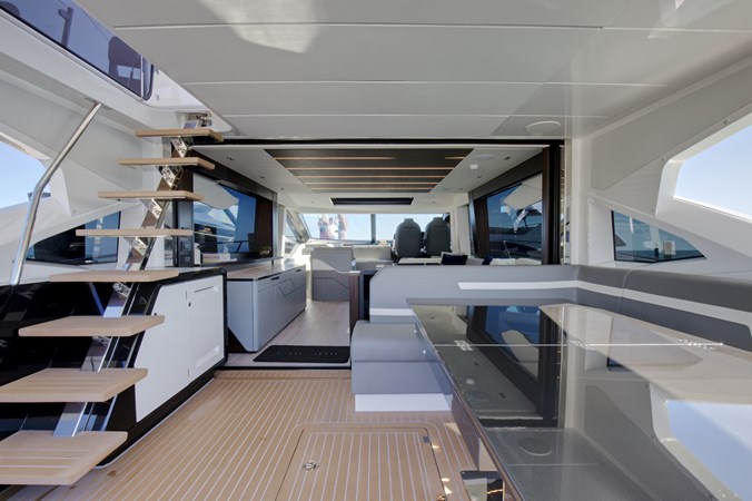 Photo of SUNSEEKER - 74'