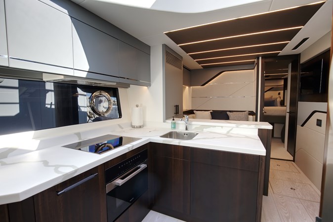 Photo of SUNSEEKER - 74'