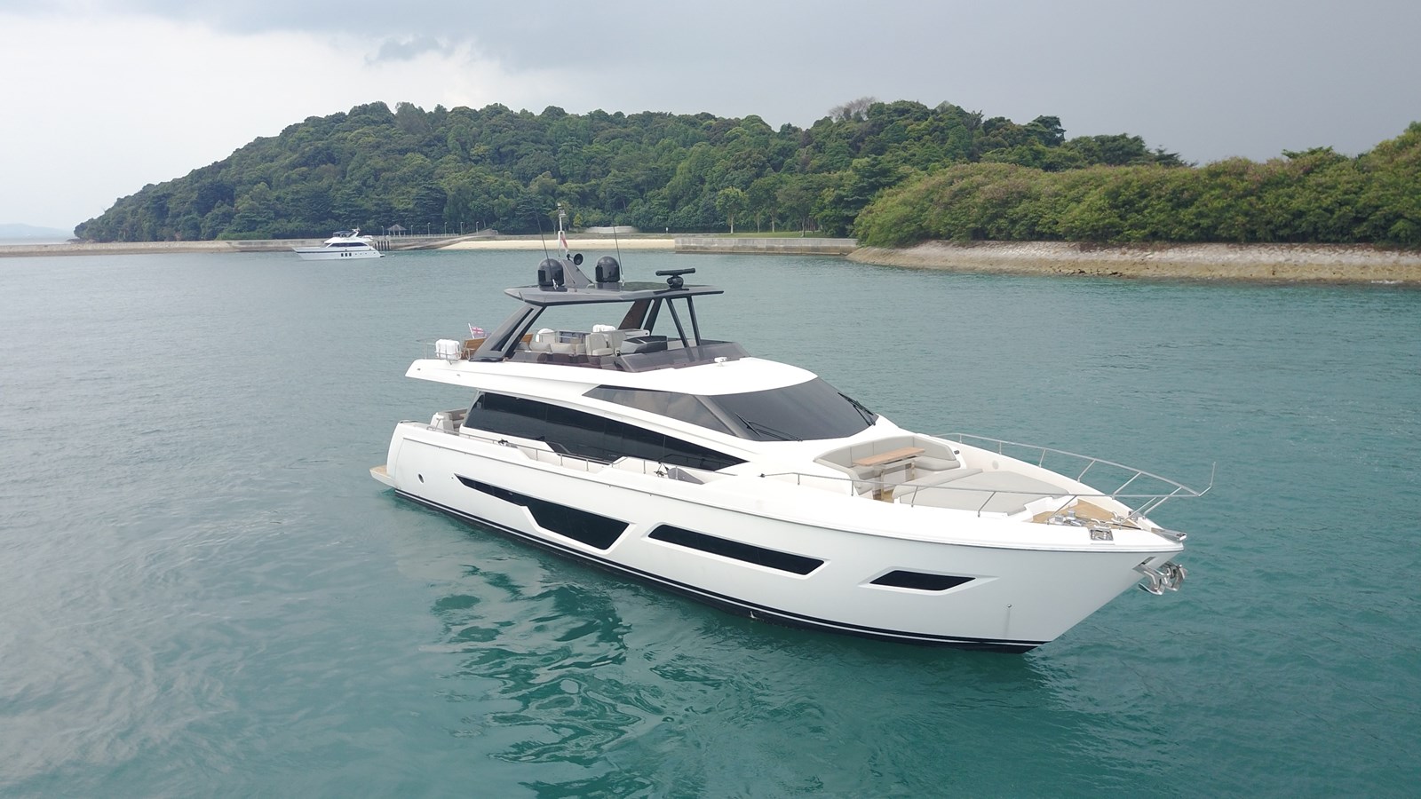 Ferretti 780 FERRETTI YACHTS — FERRETTI YACHTS