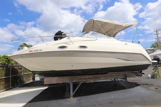 Photo of STINGRAY - 23' 6