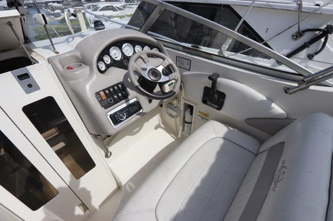 Photo of STINGRAY - 23' 6