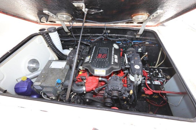 Photo of STINGRAY - 23' 6