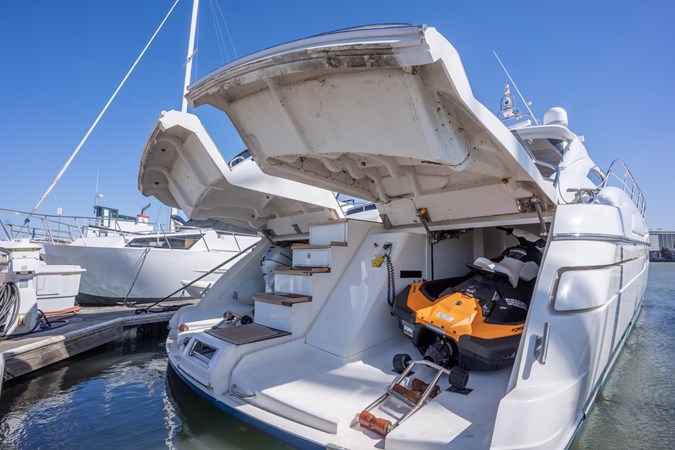 Photo of PRINCESS YACHTS - 65'