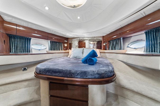 Photo of PRINCESS YACHTS - 65'