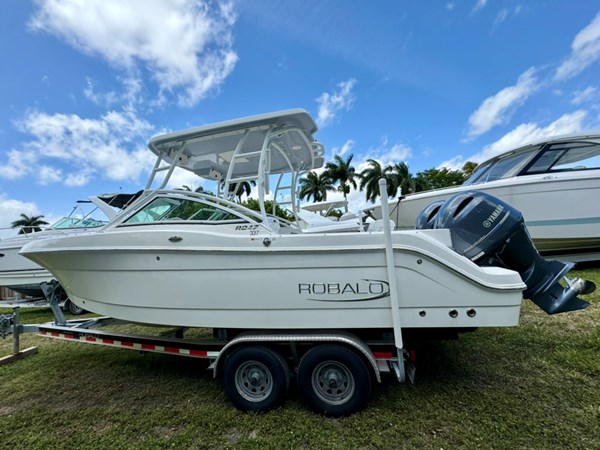 Photo of ROBALO - 24'