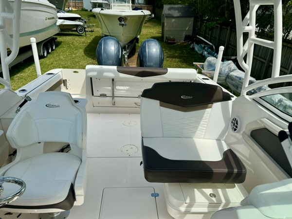 Photo of ROBALO - 24'