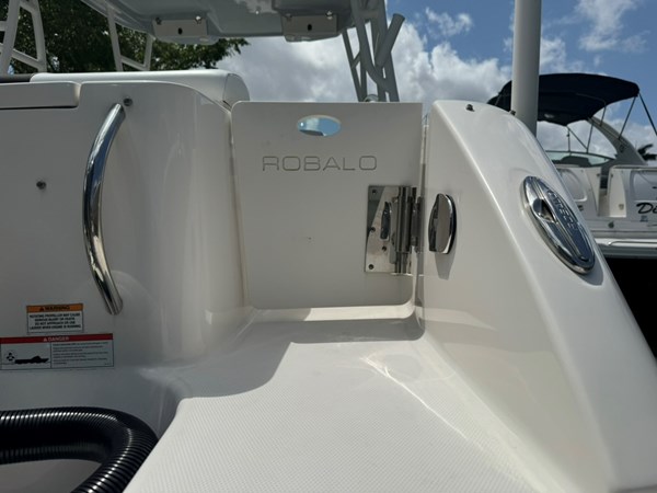 Photo of ROBALO - 24'