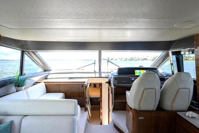 Photo of PRINCESS YACHTS - 62'