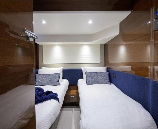 Photo of PRINCESS YACHTS - 62'